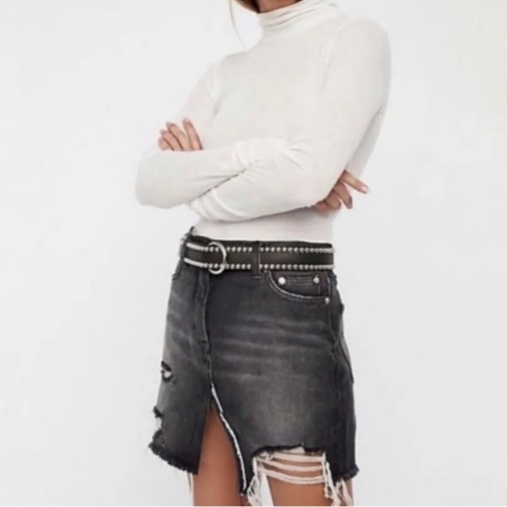 We The Free Black Skirt 27 Ripped Frayed Distressed Denim Mini Short Free People